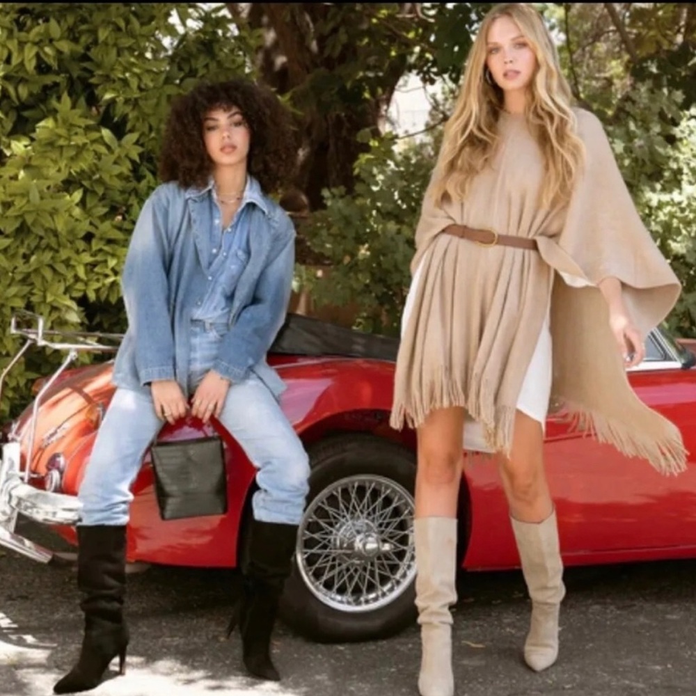 NEW Shiraleah Cozy Rowan Poncho 🍁 Camel Tan Beige Fringed CURATEUR Rachel Zoe